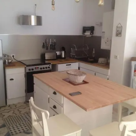 Apartment T2 Au Calme A 3min De La