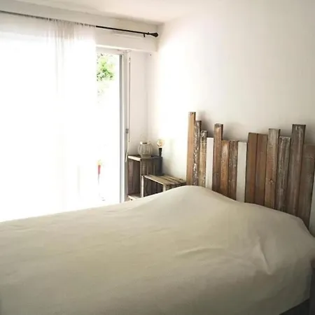 Apartment T2 Au Calme A 3min De La *